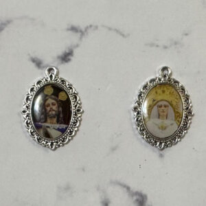 Medalla Nuestro Padre Jesús de la Paz y Nuestra Madre y Señora María Santísima del Amparo 2×3 cm
