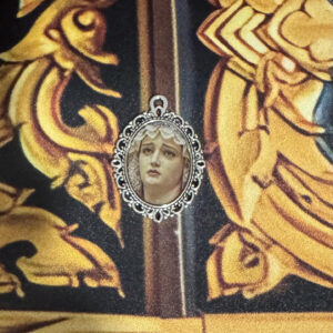 Medalla Ecce Mater Tua